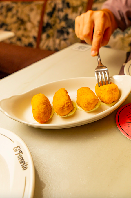 Croquetas servidas en El Favorito